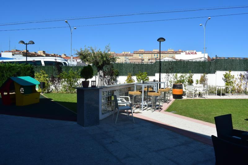 Hotel Bardo Recoletos Coco Salamanca Luaran gambar
